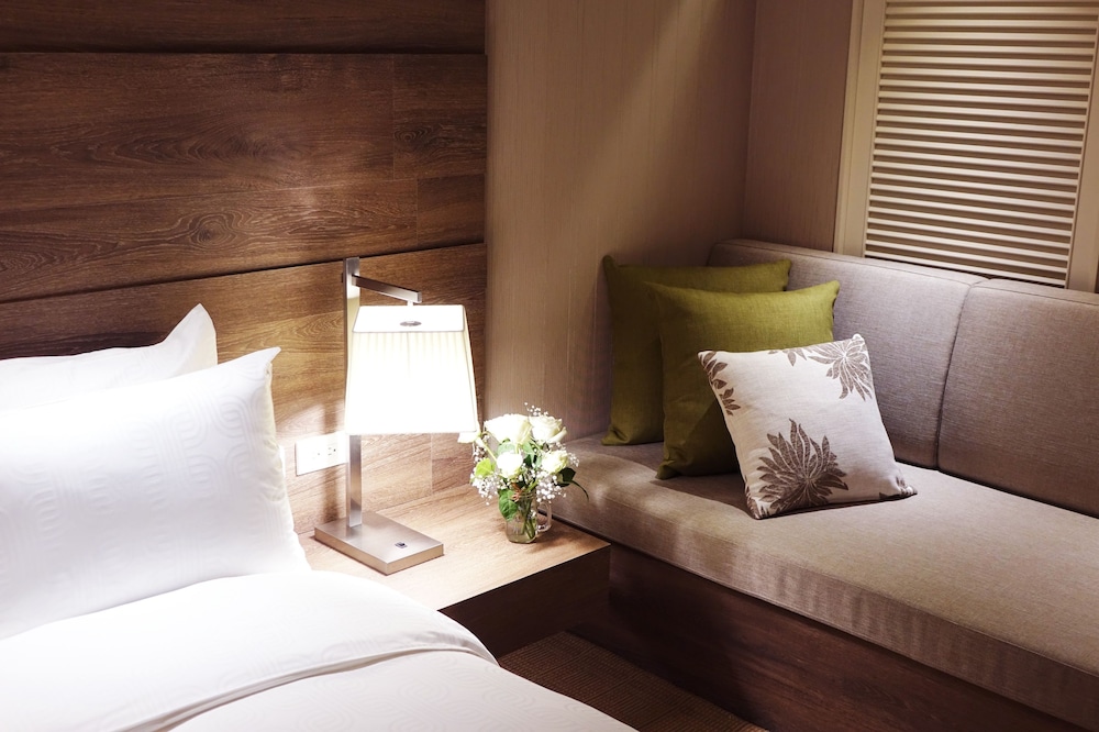 Deluxe Suite King photo 3