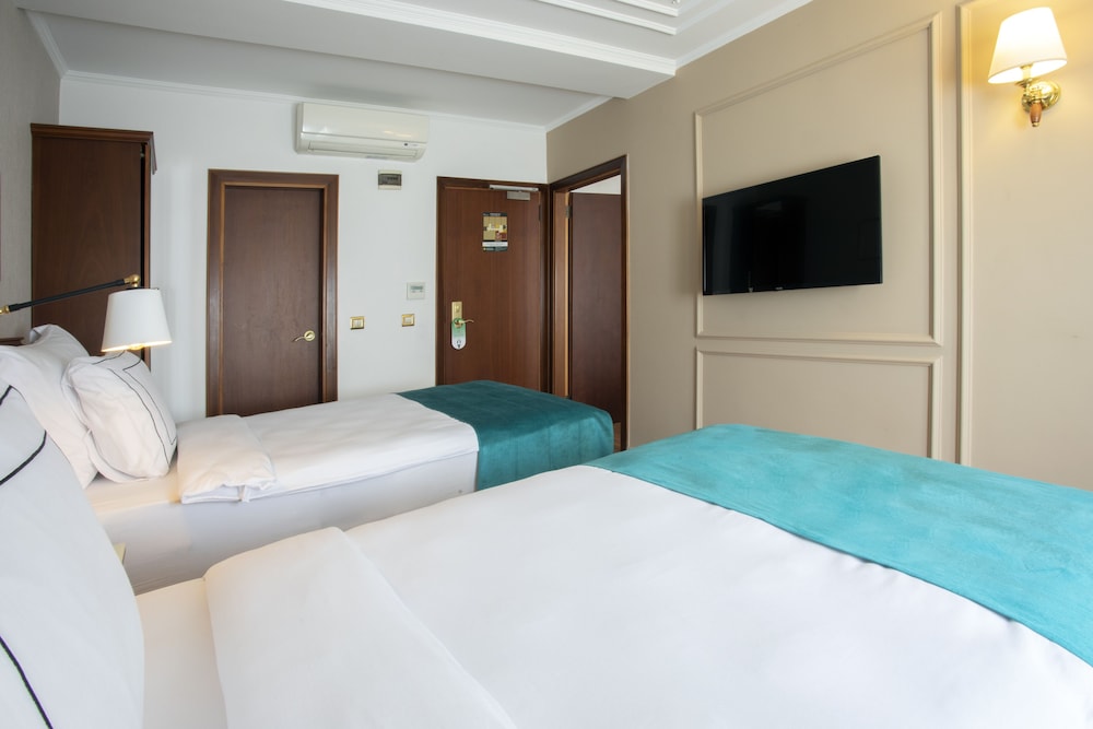Family Suite photo 3