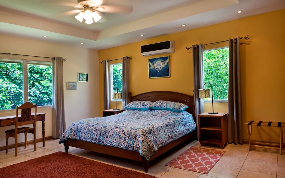 Deluxe Triple Room, Garden View photo 1
