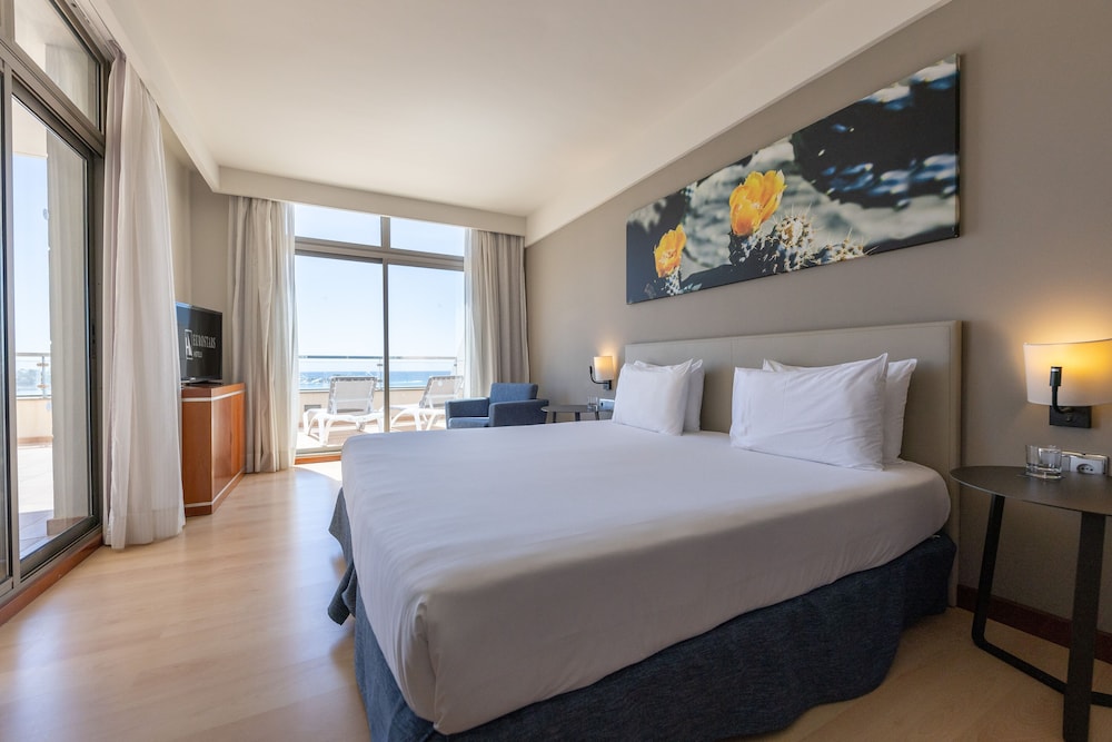 Family Suite, Balcony, Sea View (2 Adults and 4 Childs) thumbnail 5