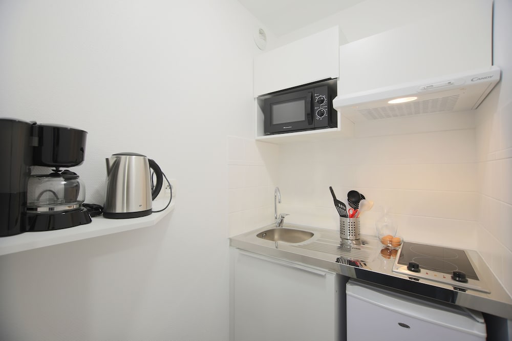 Family Apartment, 1 Bedroom - Photo 8