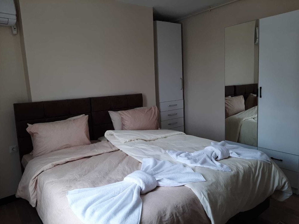 Deluxe Suite photo 2
