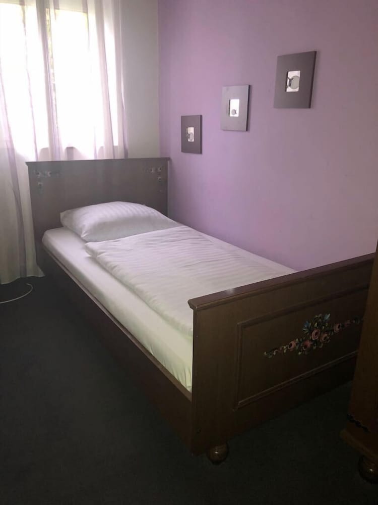 Standard Single Room photo 3