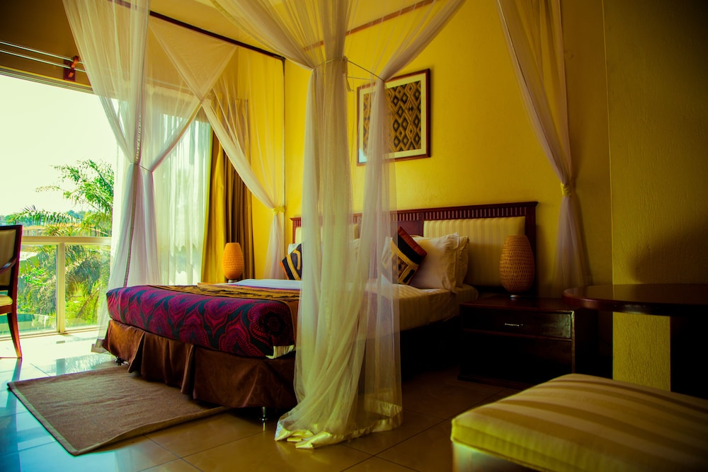 Standard Room, 1 Bedroom, Non Smoking, Courtyard View photo 1
