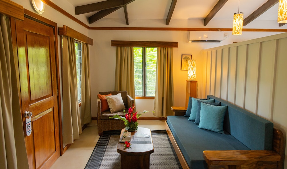 Tropical Suite
