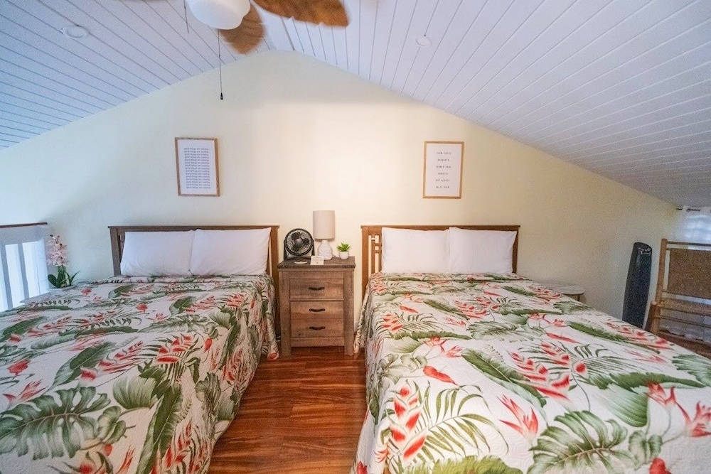 Condo, 1 Bedroom photo 2