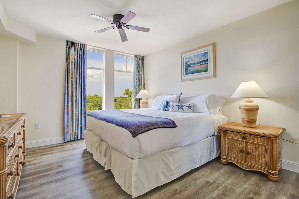House, Multiple Beds (3rd Floor Condo at Lovers Key 301) photo 1
