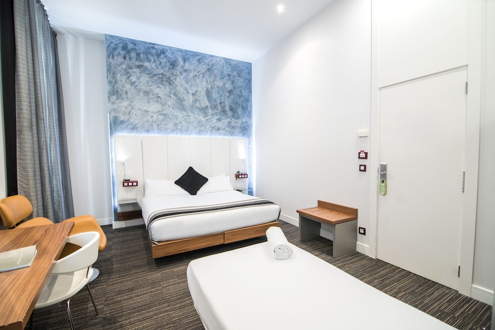 Triple Room photo 2