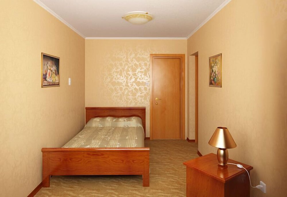 Suite, 1 Large Twin Bed photo 1