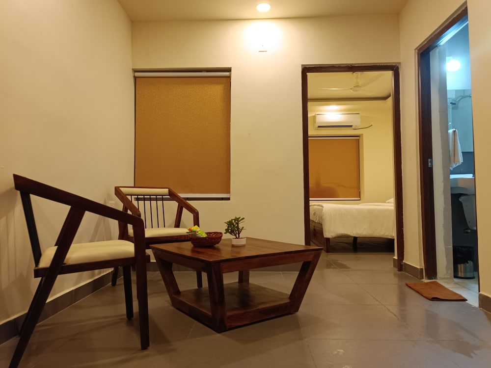 Premium Suite - Photo 2