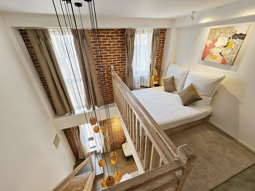 Loft - Photo 3