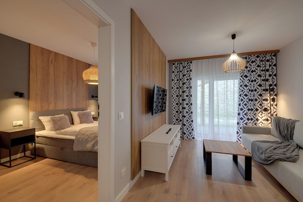 Apartment - Photo 11