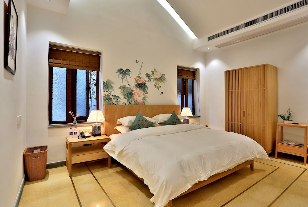 Design Triple Room (Er She)