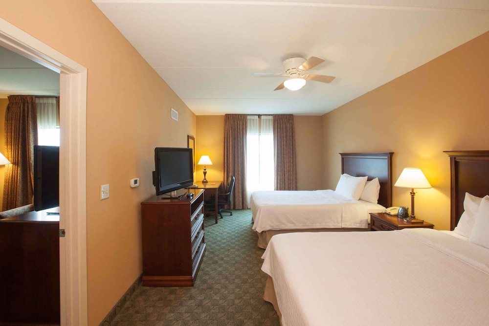 Suite, Accessible, Non Smoking - Photo 4