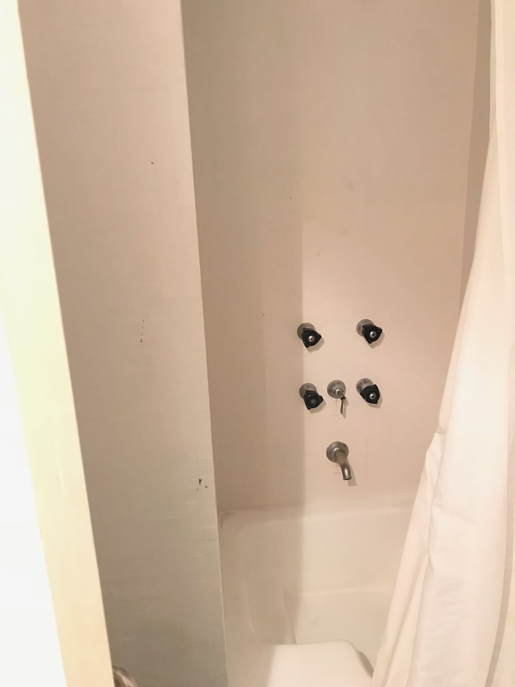Classic Double Room, Private Bathroom photo 2