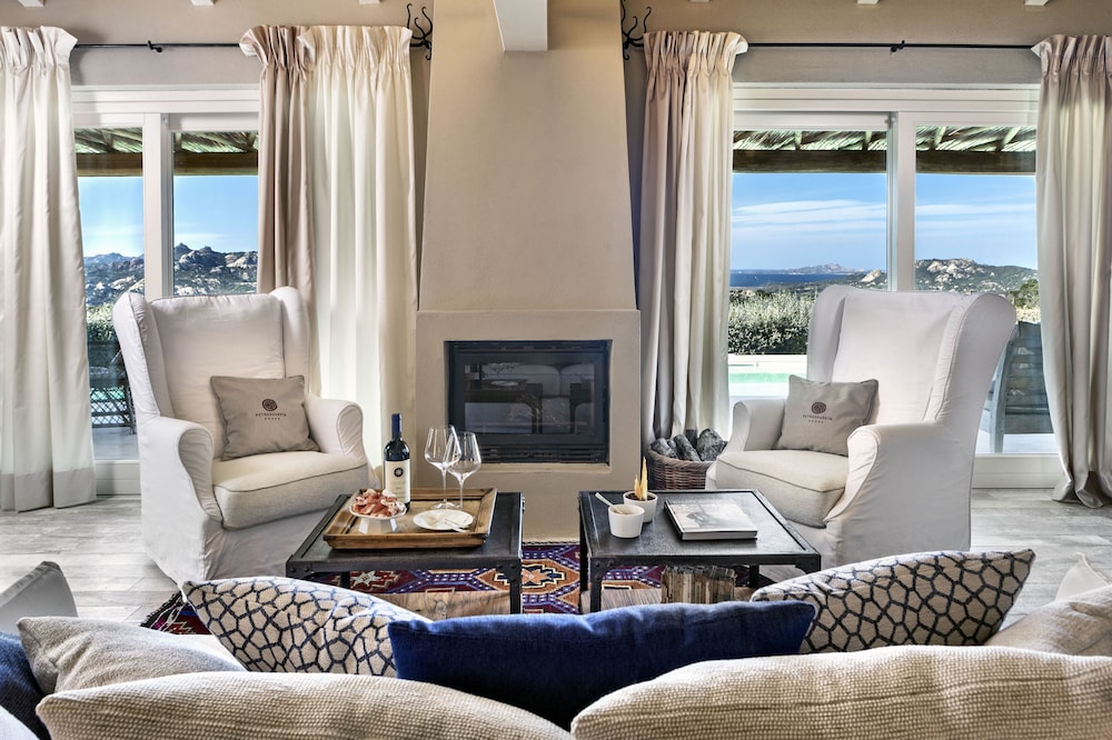 Signature Suite, Private Pool (Petra) photo 2
