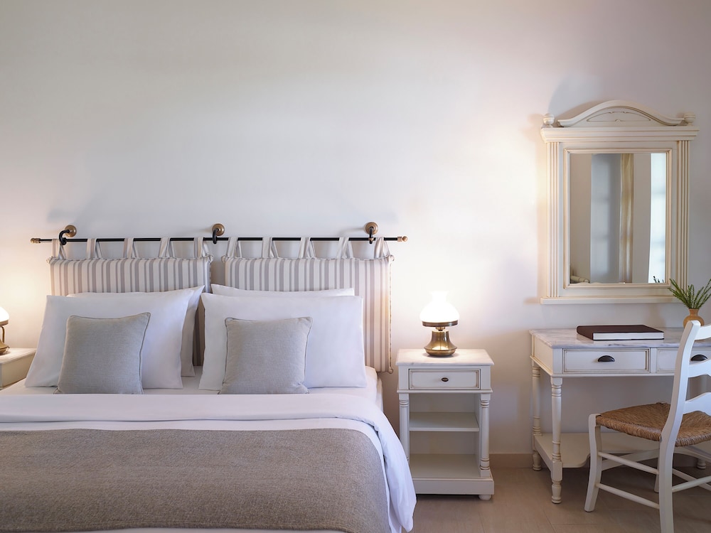 Garden/Mountain View Room - Photo 2