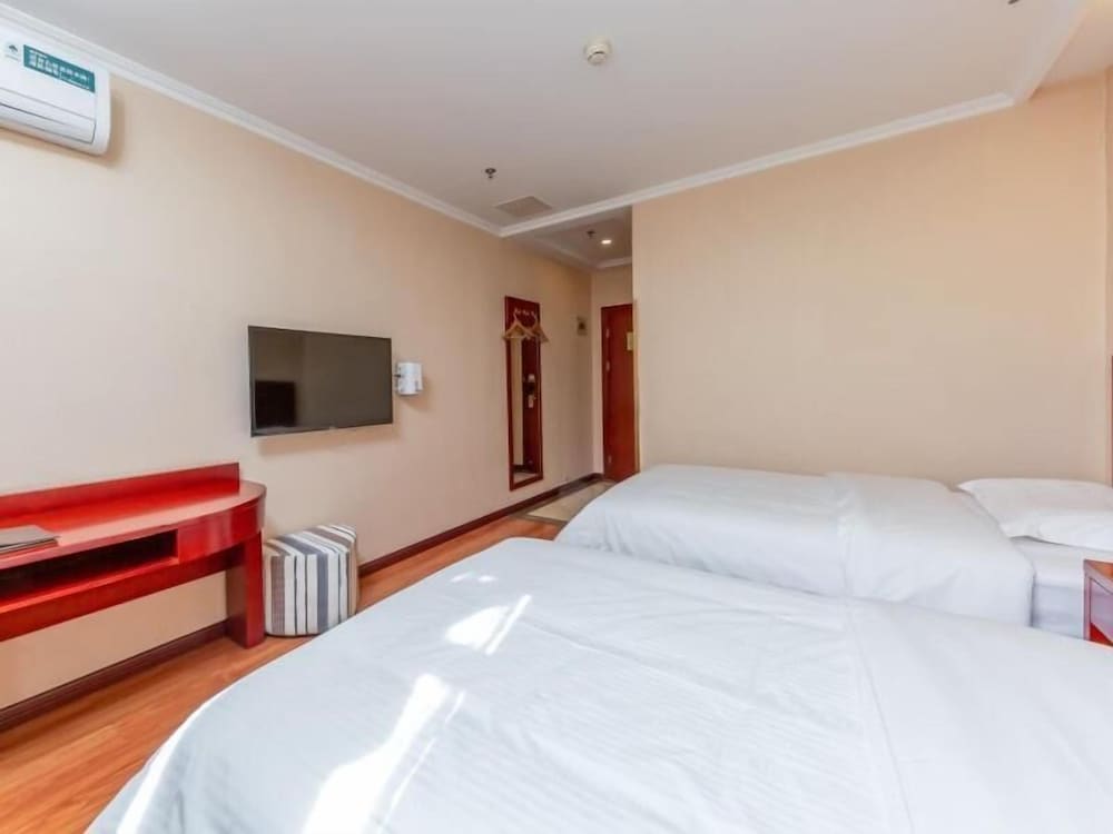 Standard Twin Room photo 1
