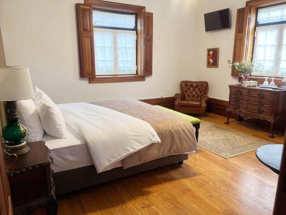 Superior Double Room, Mountain View photo 3