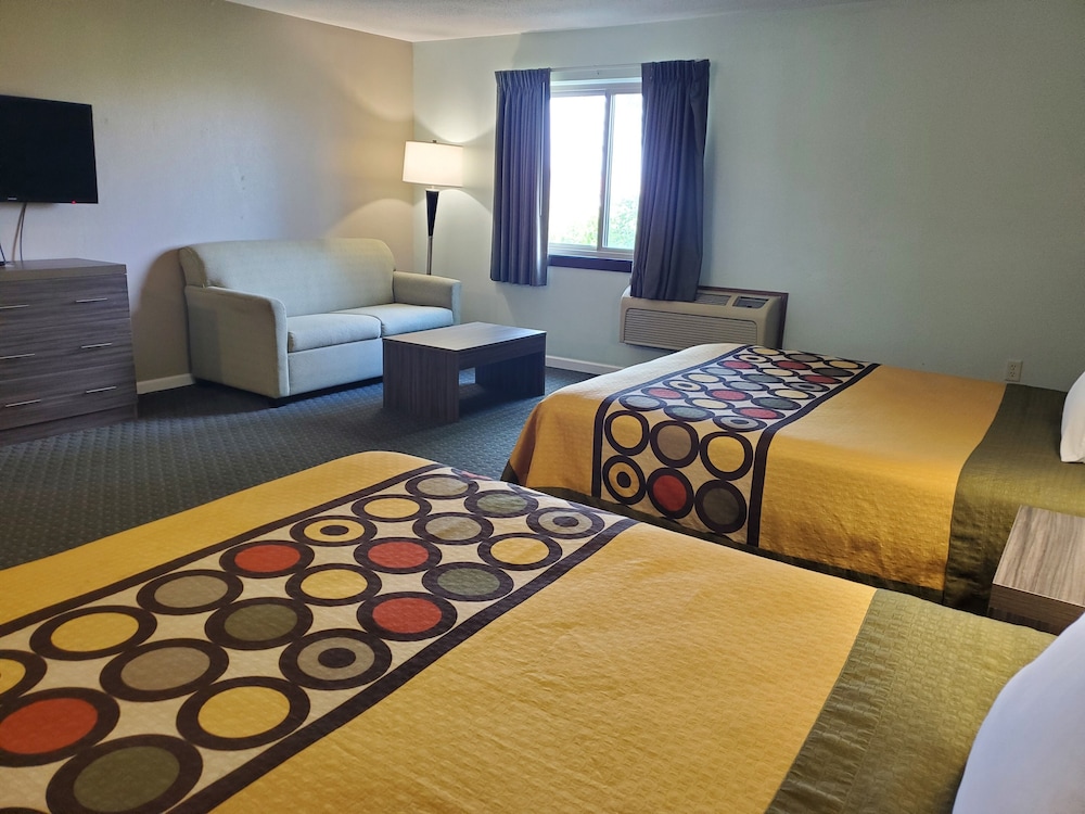 2 Queen Beds Suite with Sofa Bed photo 2