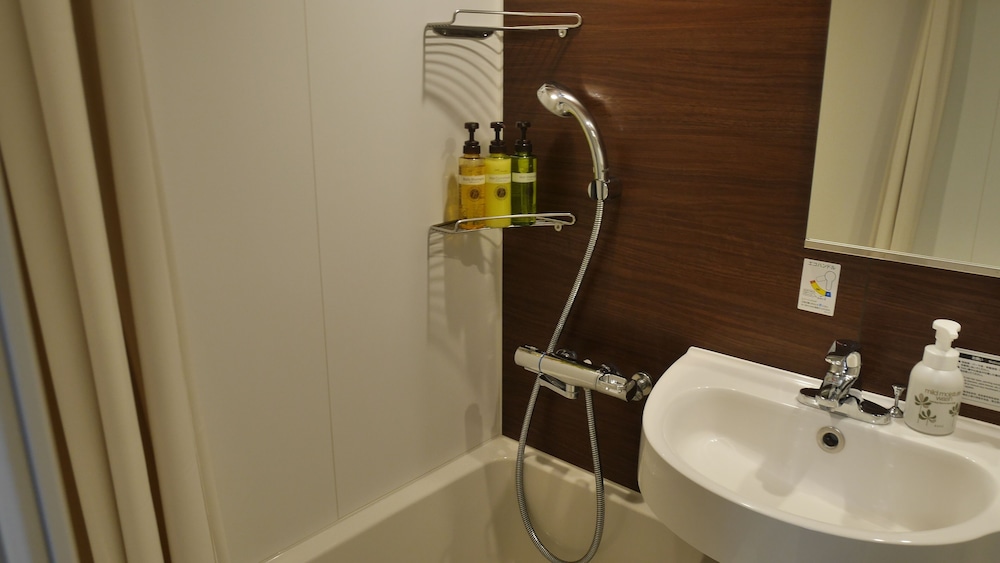 Basic Double Room, 1 Double Bed, Non Smoking, Hot Tub - Photo 8