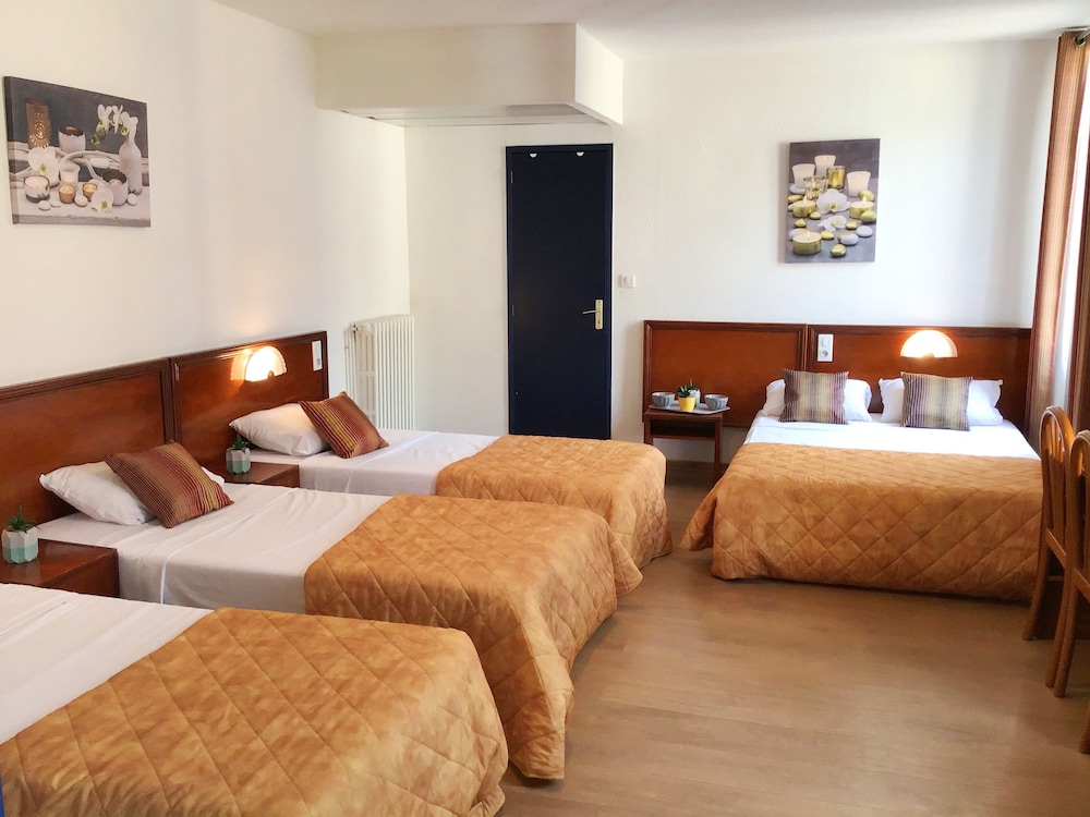 Quintuple Room photo 2