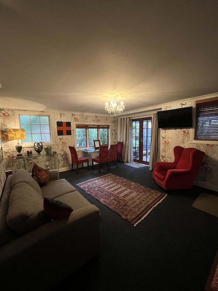Deluxe Suite, 1 King Bed