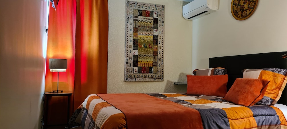 Classic Twin Room - Photo 5