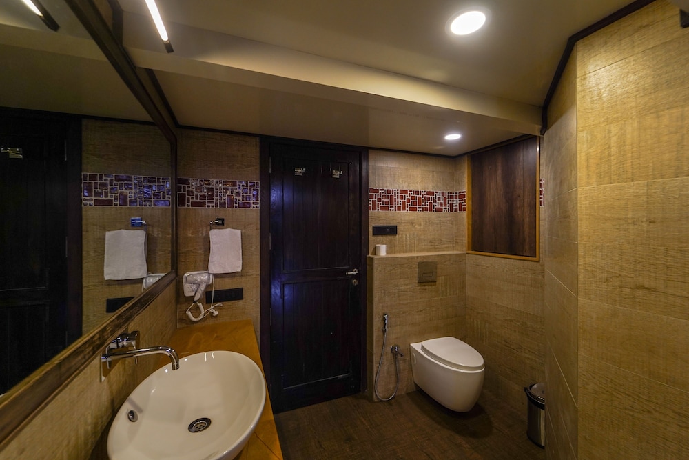 Superior Room - Photo 7