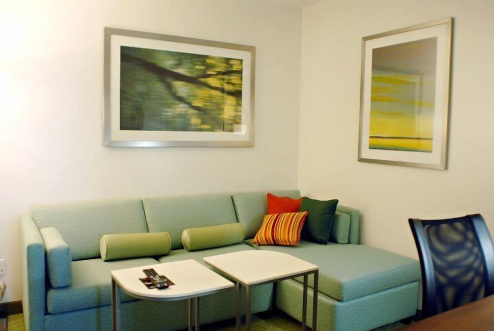 Studio, Multiple Beds (Mobility Accessible, Tub) photo 1