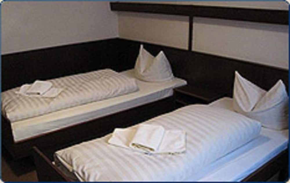 Double Room, 1 Double Bed photo 2