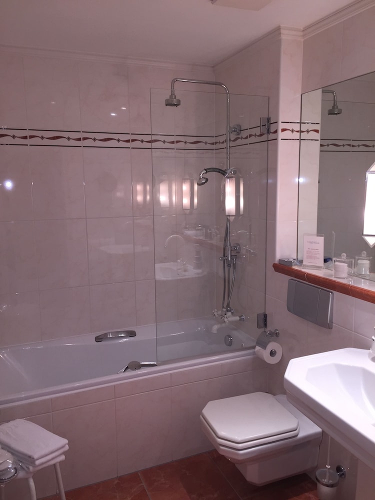 Single Room Single Room