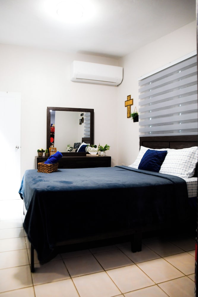 Family House, 3 Bedrooms photo 3