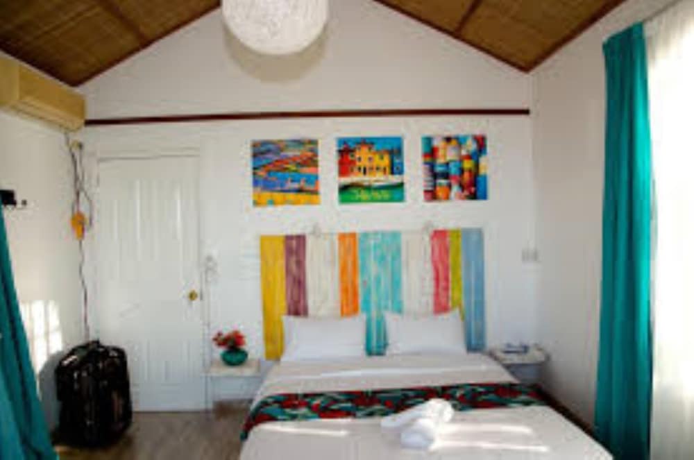 Panoramic Bungalow, Ocean View photo 2