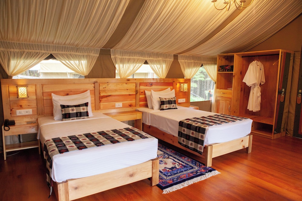 Deluxe Single Room, Patio, Mountain View