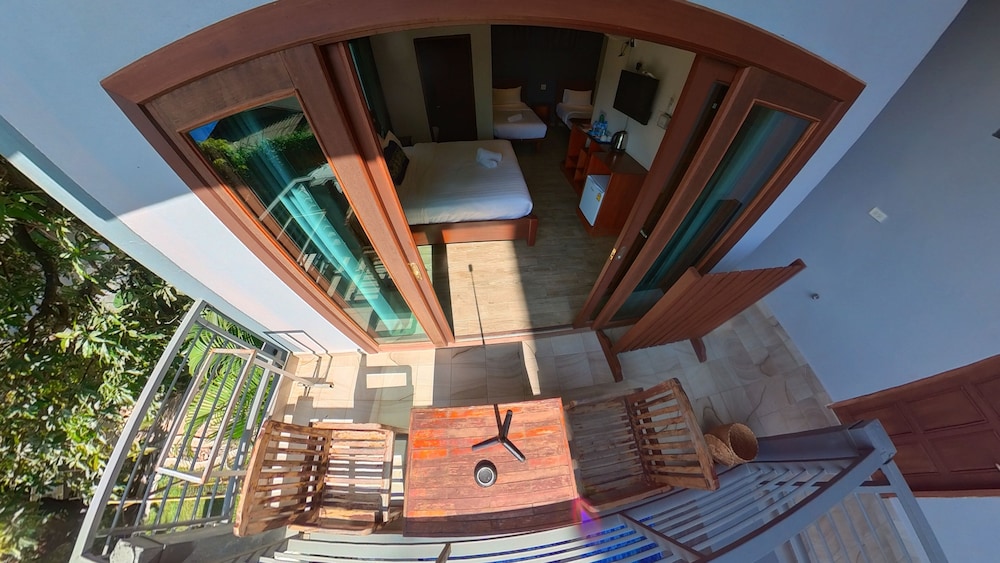 Family Quadruple Room - Photo 7