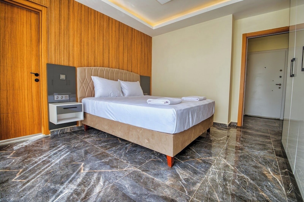 Standard Room, City View