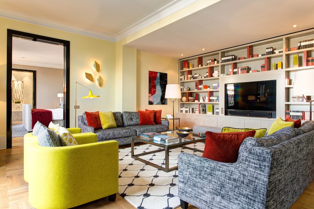 Royal Suite (Royal Bebel)