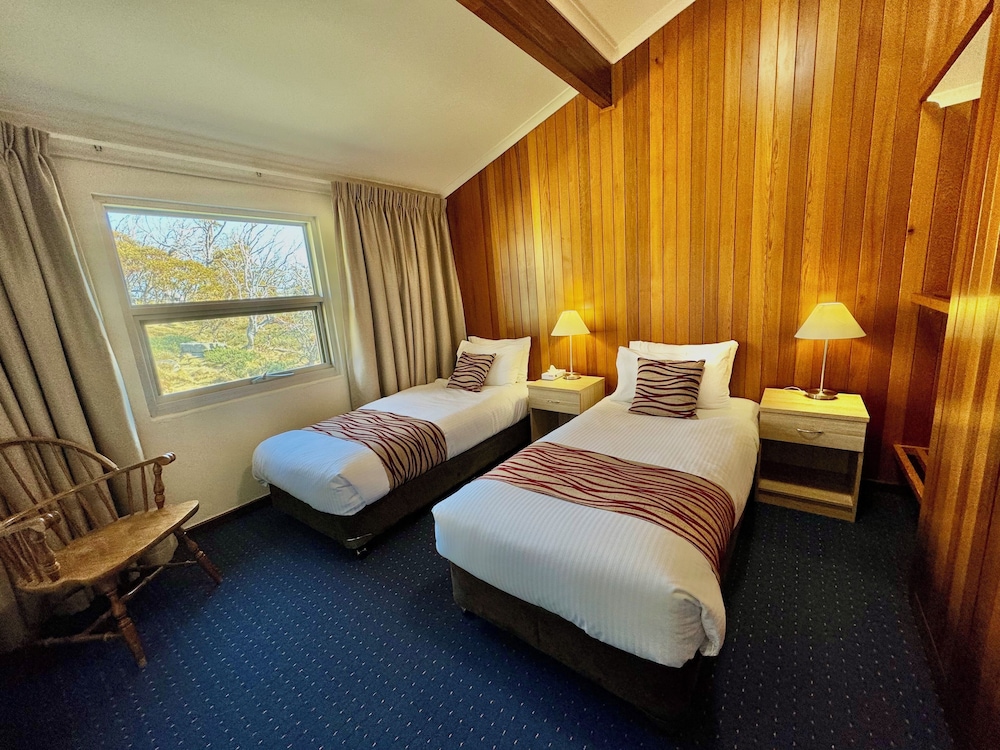 Classic Twin Room, 2 Twin Beds photo 1