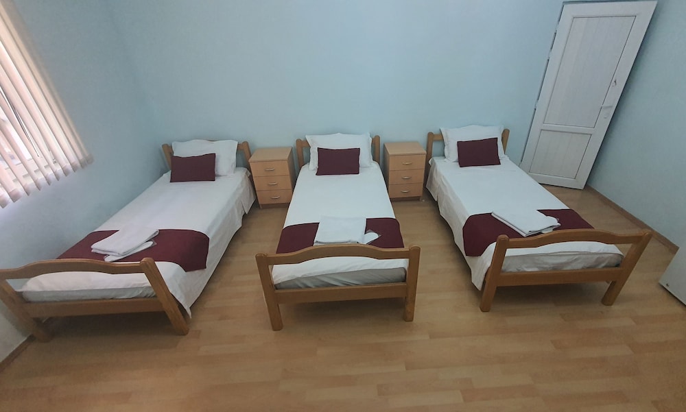 Triple Room photo 2