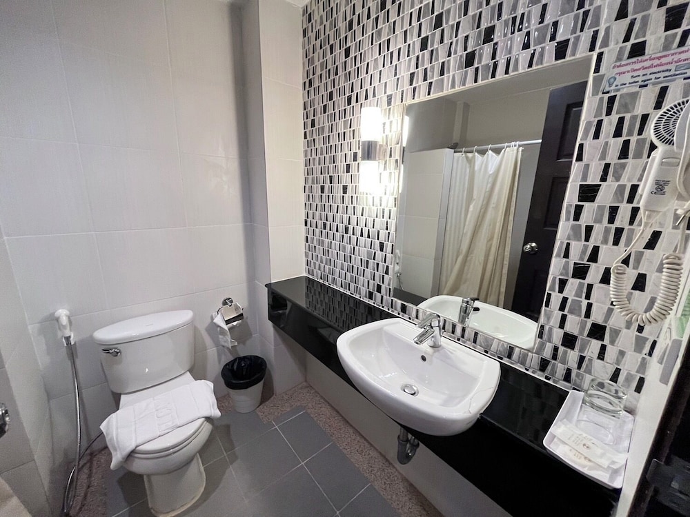 Superior Twin Room - Photo 5