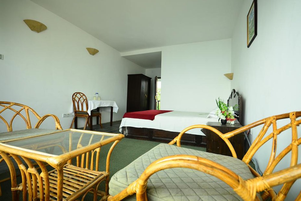 Deluxe Double or Twin Room, Non Smoking photo 2