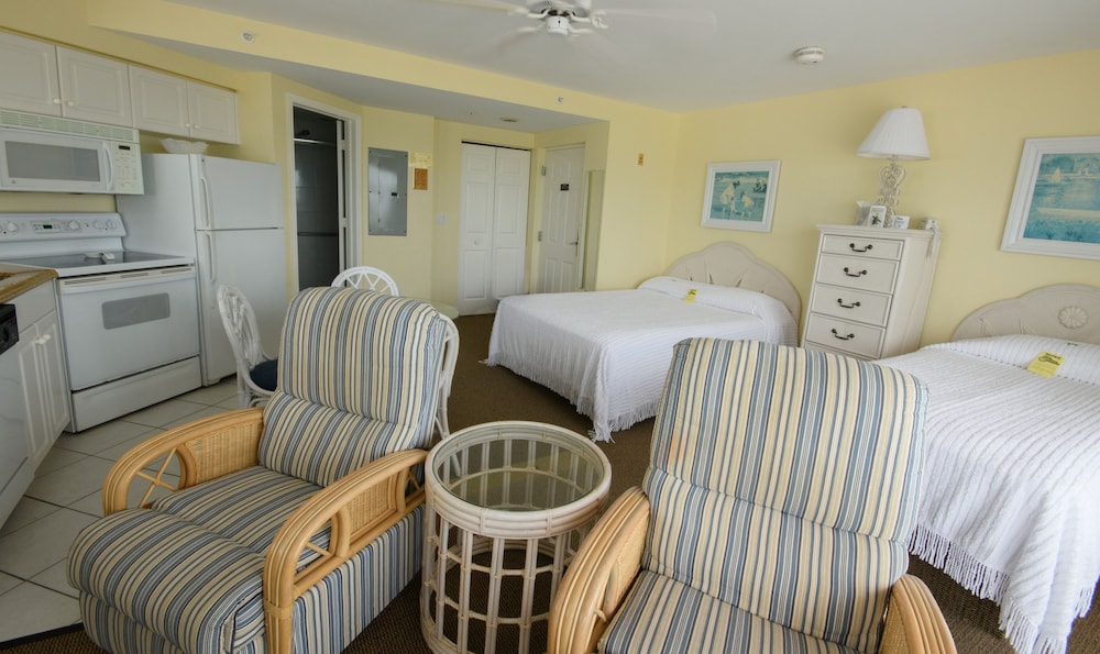 Studio, Multiple Beds, Ocean View