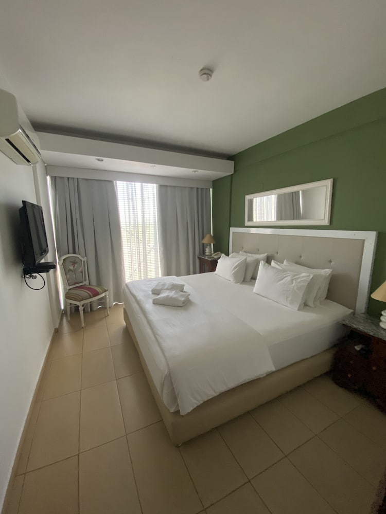 Executive Suite photo 1