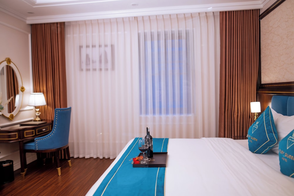 Superior Double Room, City View