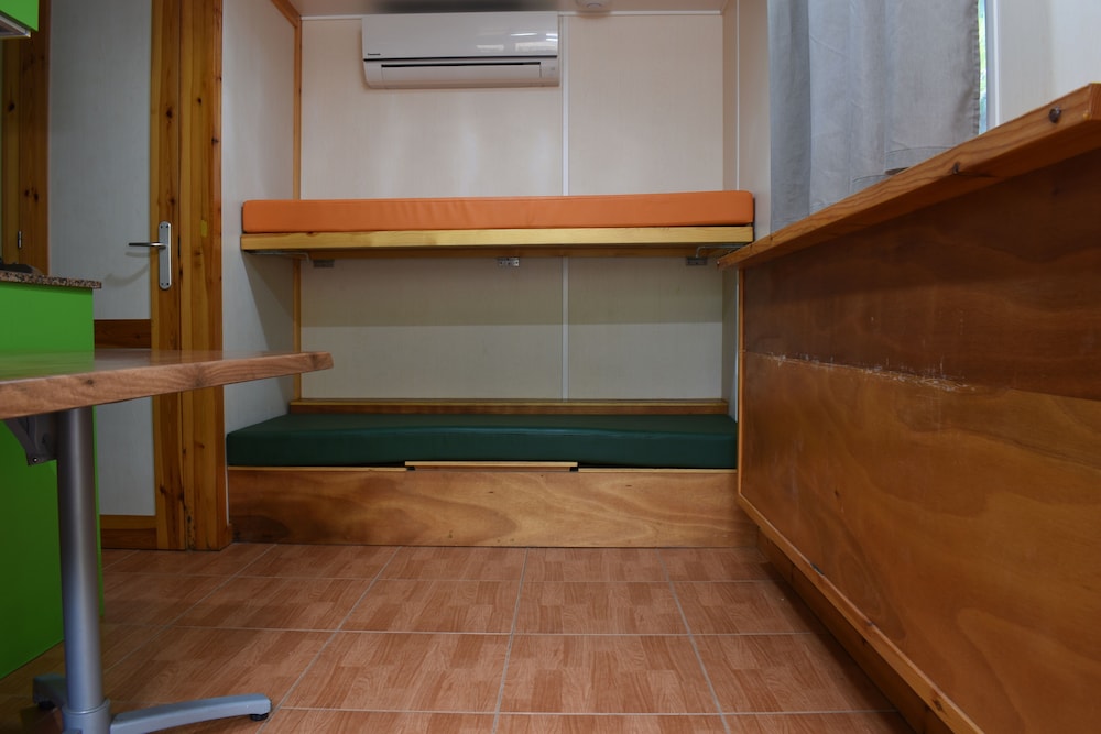 Economy Bungalow photo 2