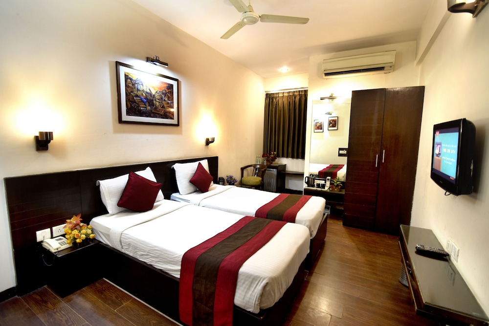 Deluxe Room - Photo 2