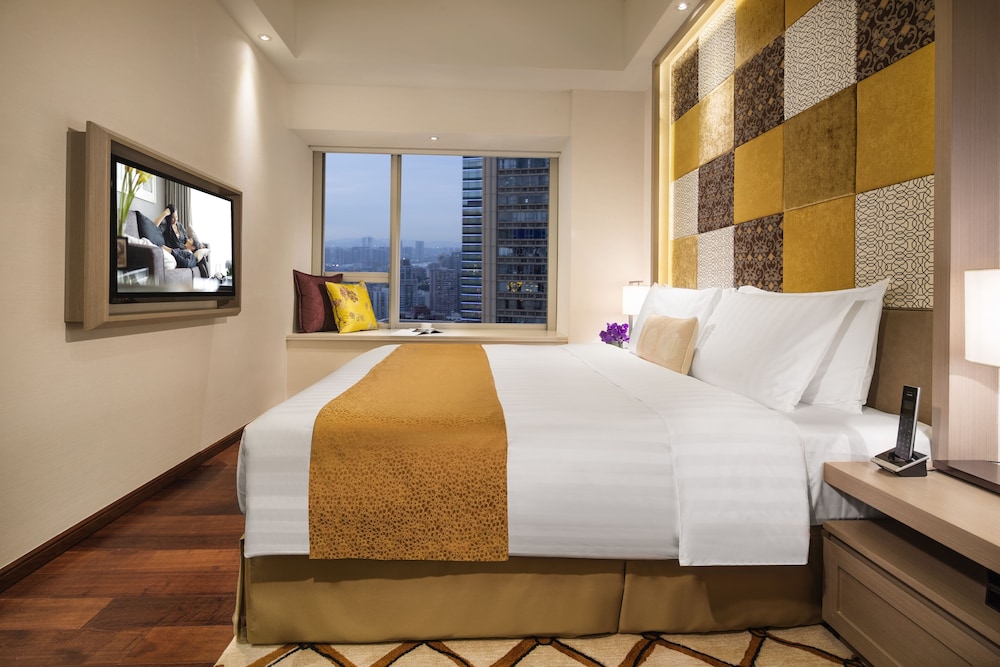 Noble Suite photo 3
