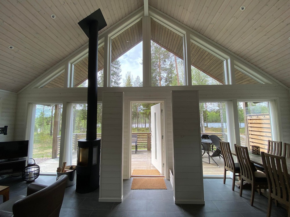 Comfort Cabin, 3 Bedrooms, River View photo 1