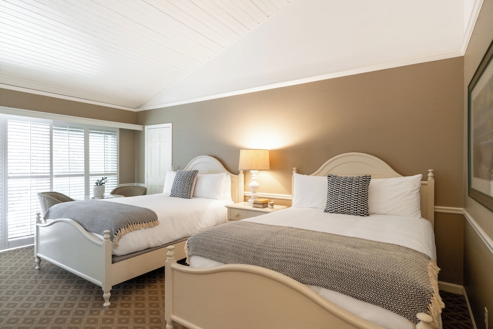 Classic Room, 1 King Bed - Photo 1